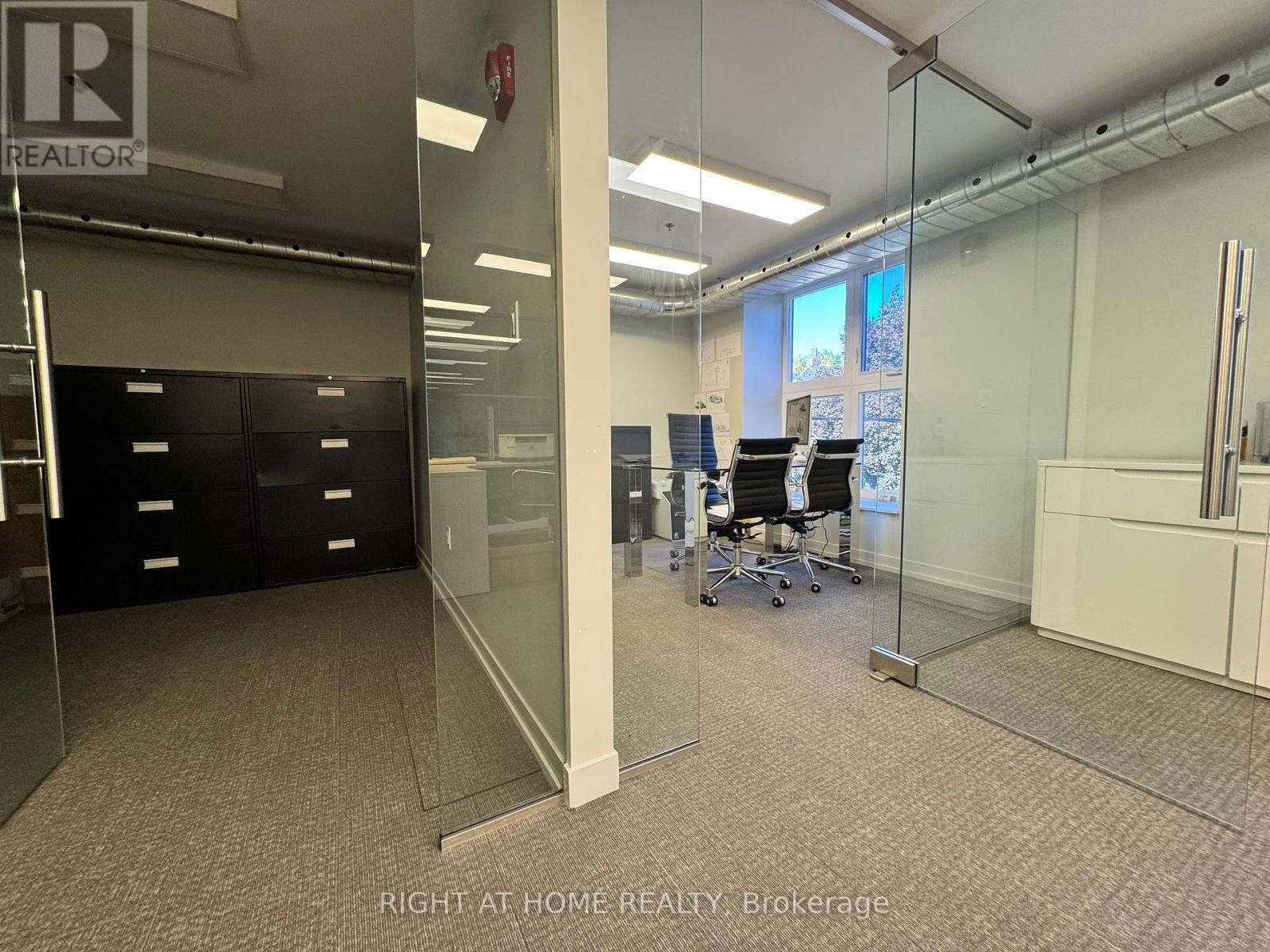 201 - 892 College Street, Toronto, Ontario  M6H 1A4 - Photo 33 - C12420112