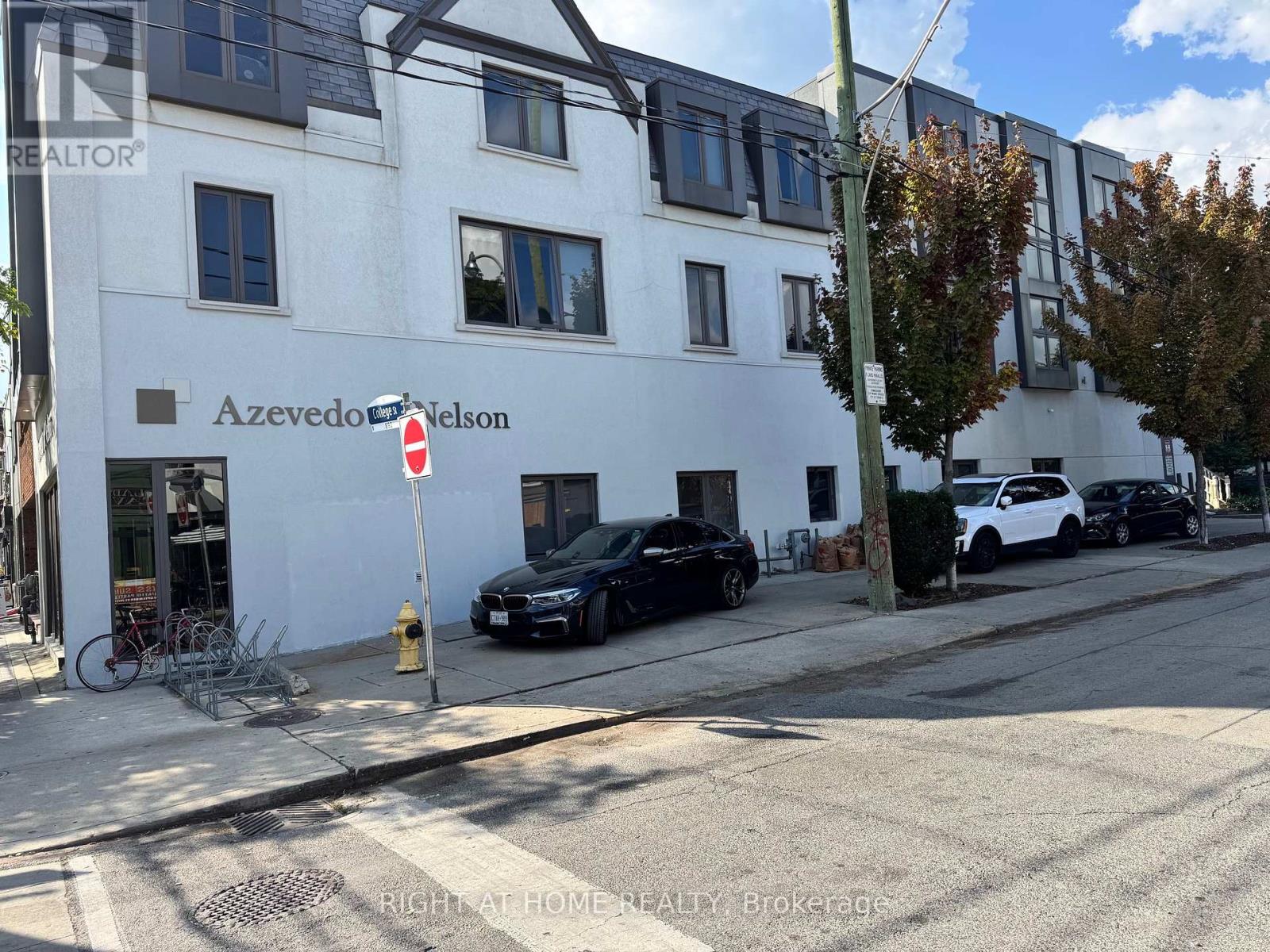 201 - 892 College Street, Toronto, Ontario  M6H 1A4 - Photo 36 - C12420112