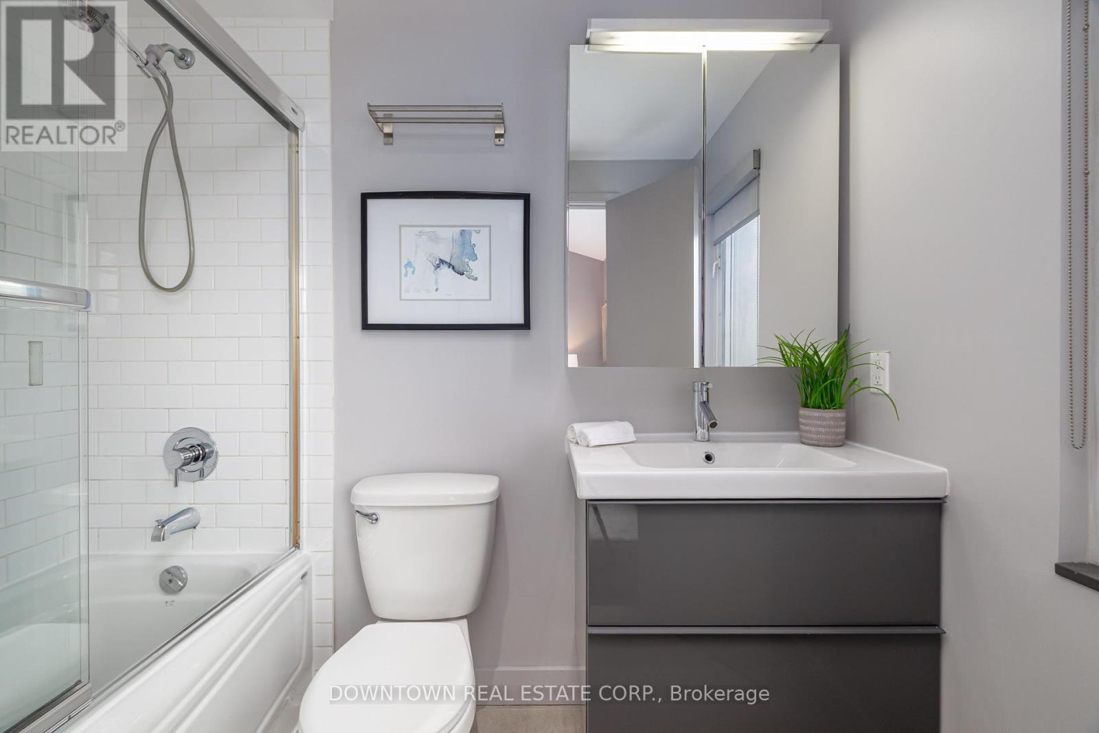 404 - 53 Colgate Avenue, Toronto, Ontario  M4M 1N6 - Photo 24 - E12420055