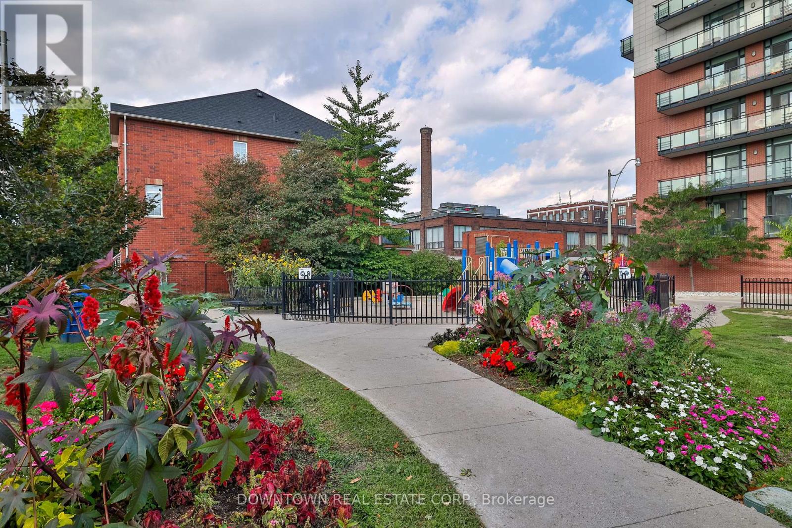 404 - 53 Colgate Avenue, Toronto, Ontario  M4M 1N6 - Photo 34 - E12420055