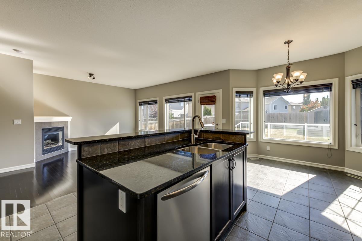 1794 Hammond Cr Nw, Edmonton, Alberta  T6M 0H9 - Photo 17 - E4458986