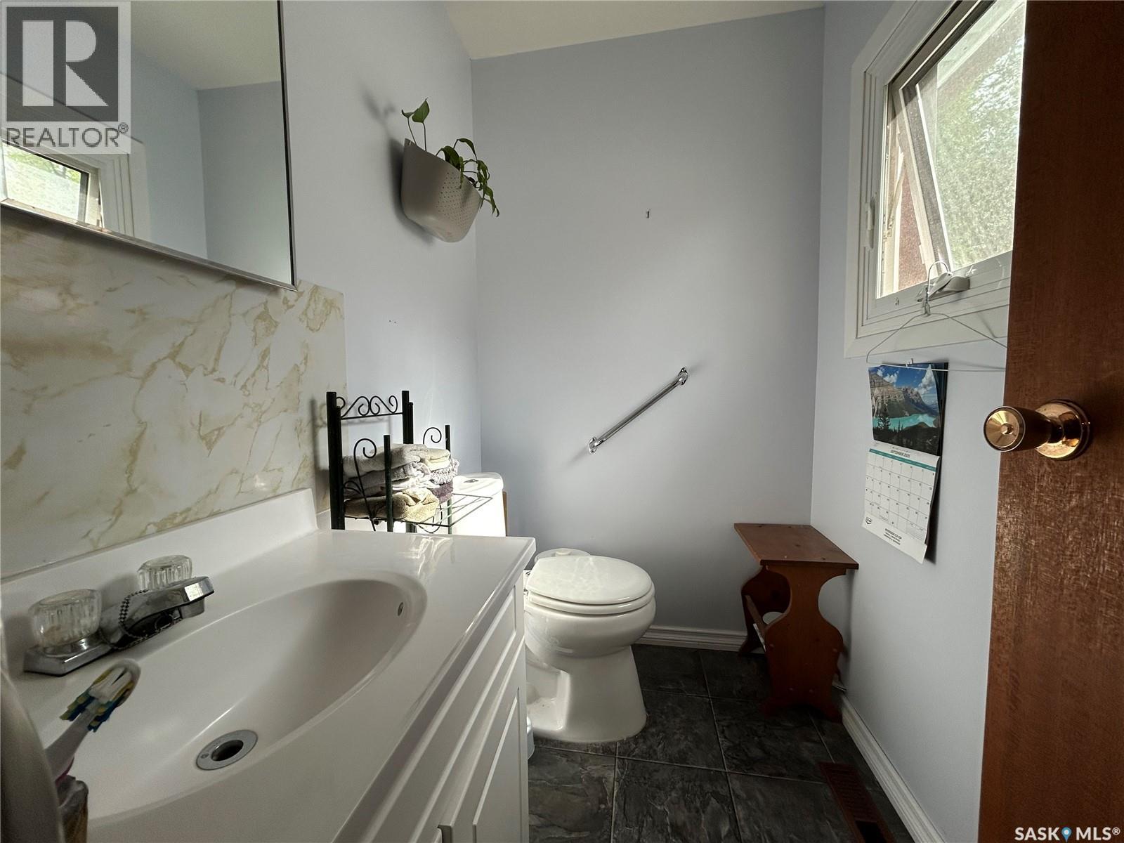 1322 96th Street, Tisdale, Saskatchewan  S0E 1T0 - Photo 9 - SK019044