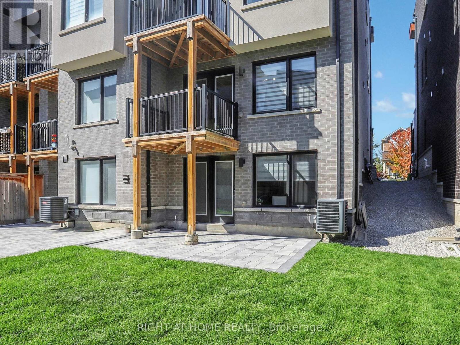 163 Lebovic Campus Drive, Vaughan, Ontario  L6A 5A1 - Photo 25 - N12420058