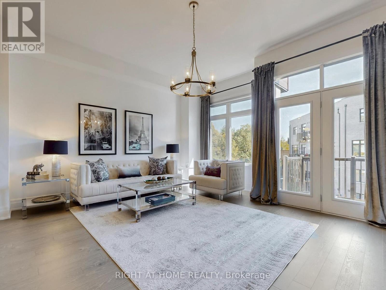 163 Lebovic Campus Drive, Vaughan, Ontario  L6A 5A1 - Photo 3 - N12420058
