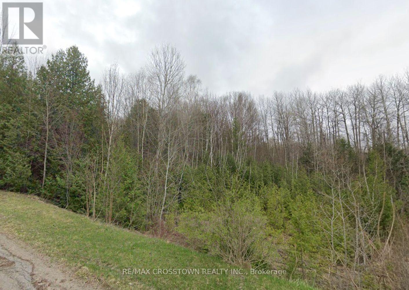 2412 Rumney Road, Tay, Ontario  L4R 4K3 - Photo 2 - S12420085