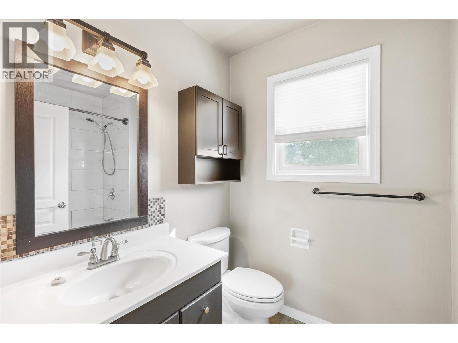 2687 Joyce Avenue, Kamloops, British Columbia  V2B 4M2 - Photo 18 - 10363801