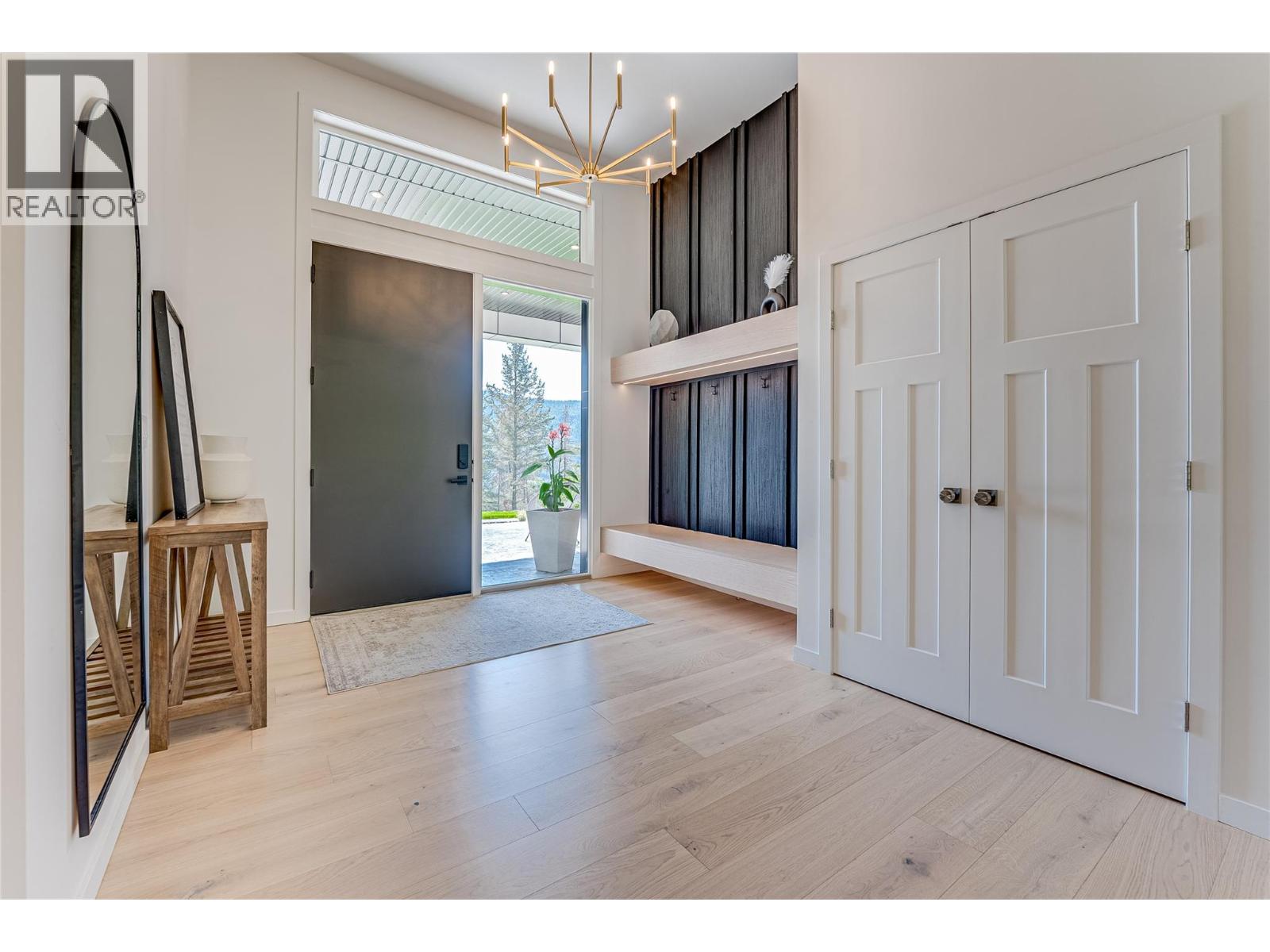 7859 Boulter Road, Vernon, British Columbia  V1B 3N2 - Photo 4 - 10363795