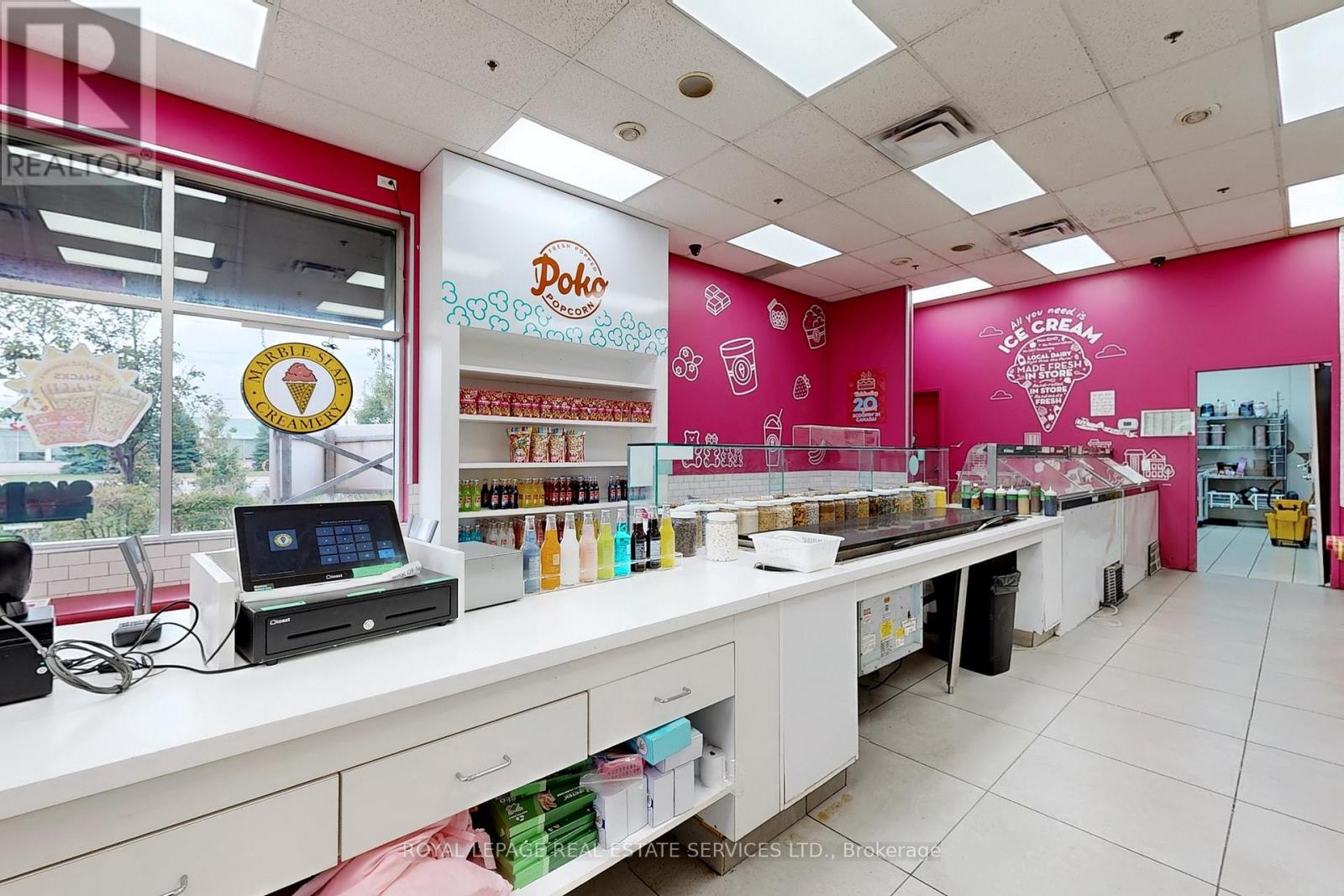 3047 Appleby Line, Burlington, Ontario  L7M 0V7 - Photo 15 - W12418046