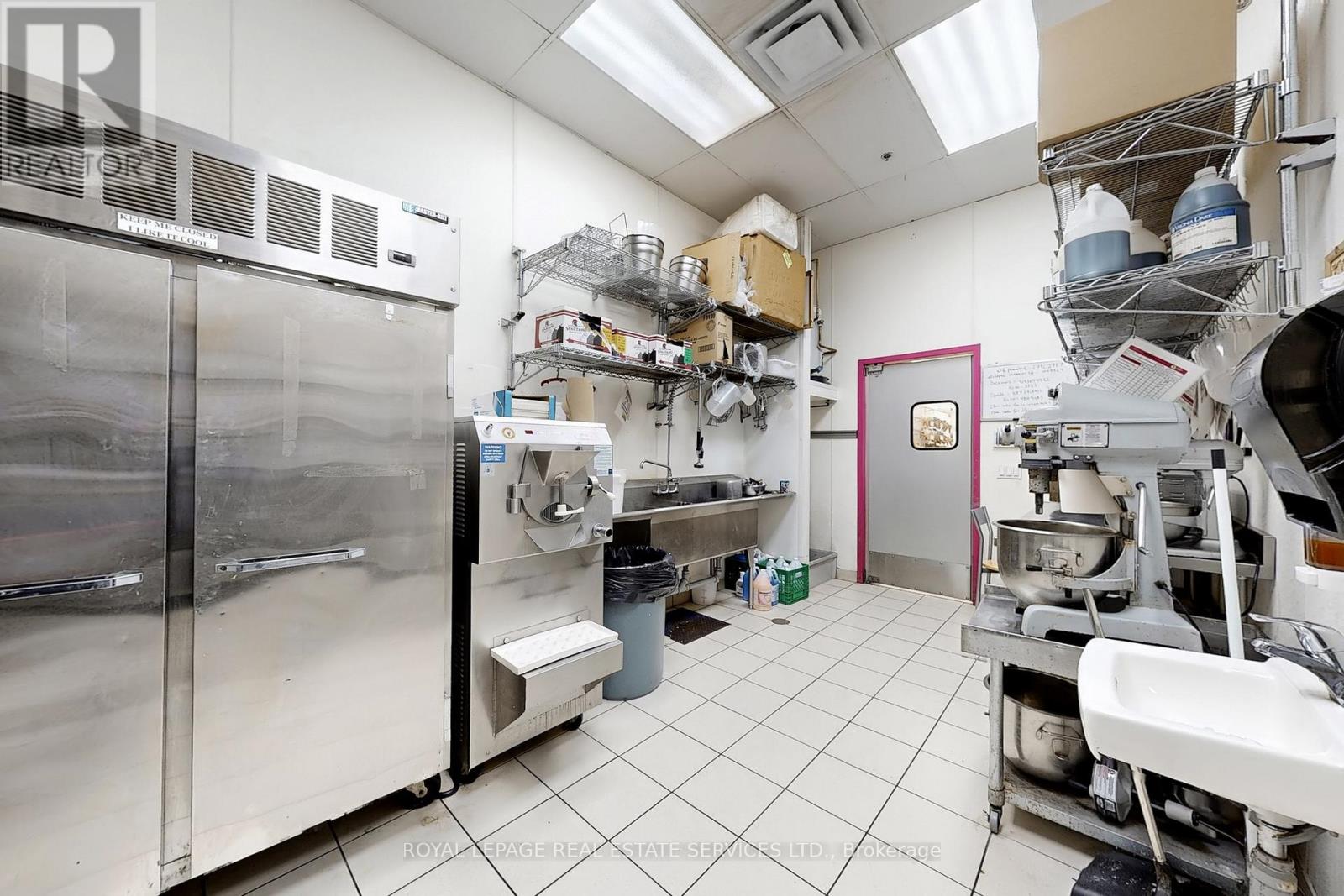 3047 Appleby Line, Burlington, Ontario  L7M 0V7 - Photo 32 - W12418046