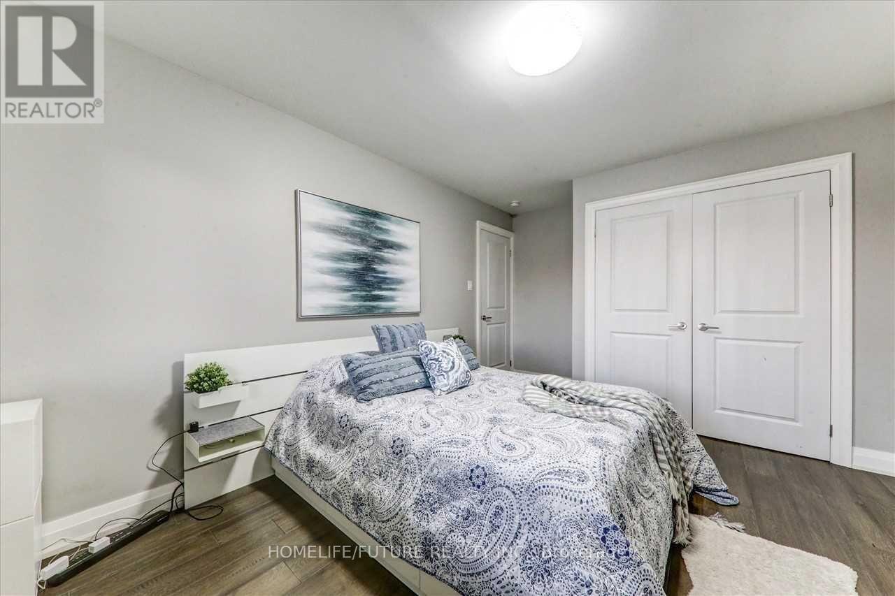 20 Brantley Crescent, Toronto, Ontario  M3J 1X5 - Photo 24 - W12420091