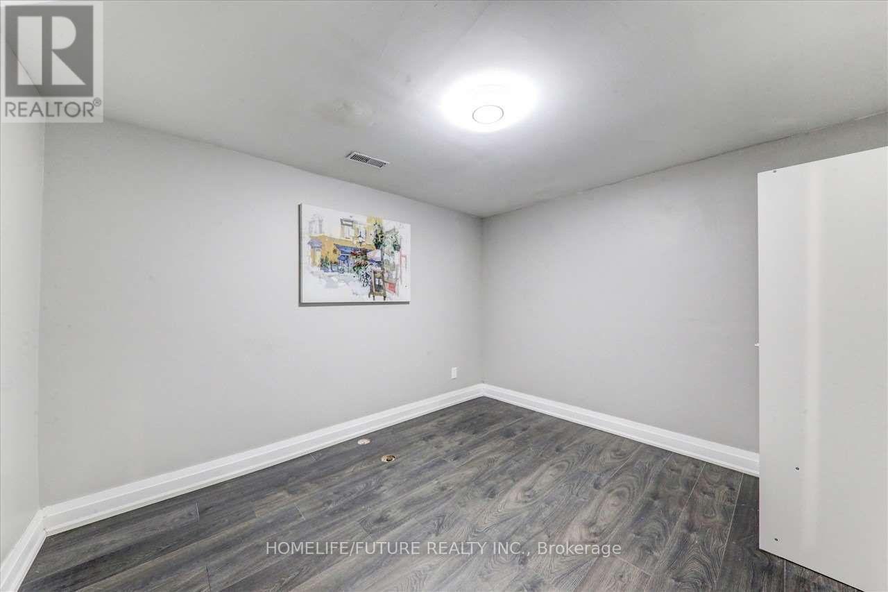 20 Brantley Crescent, Toronto, Ontario  M3J 1X5 - Photo 28 - W12420091