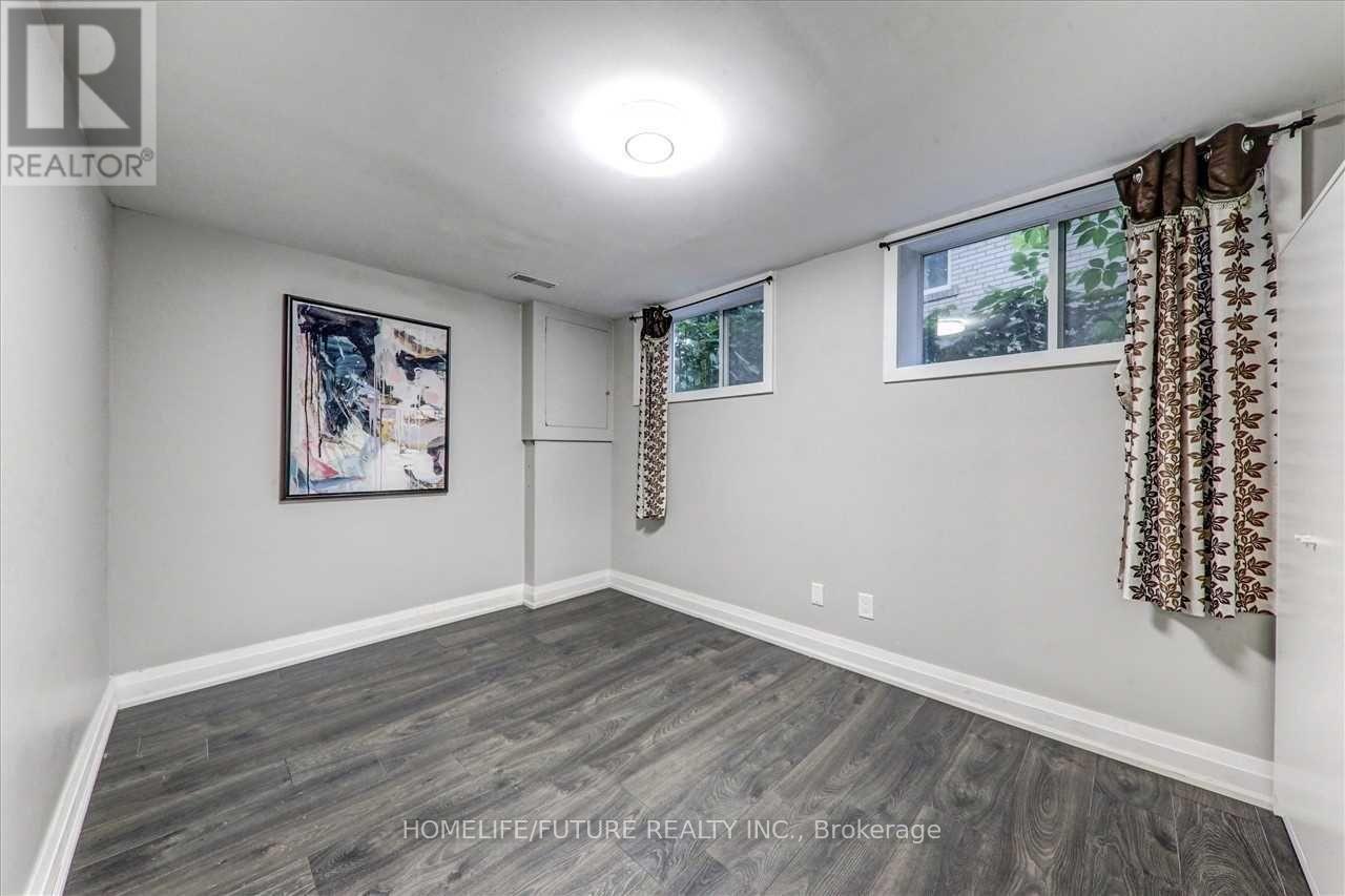 20 Brantley Crescent, Toronto, Ontario  M3J 1X5 - Photo 30 - W12420091