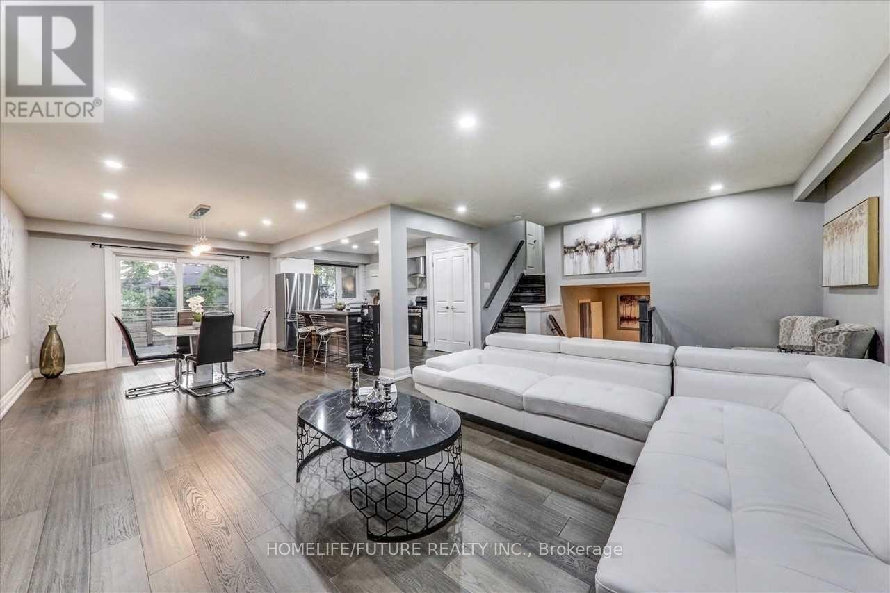 20 Brantley Crescent, Toronto, Ontario  M3J 1X5 - Photo 9 - W12420091