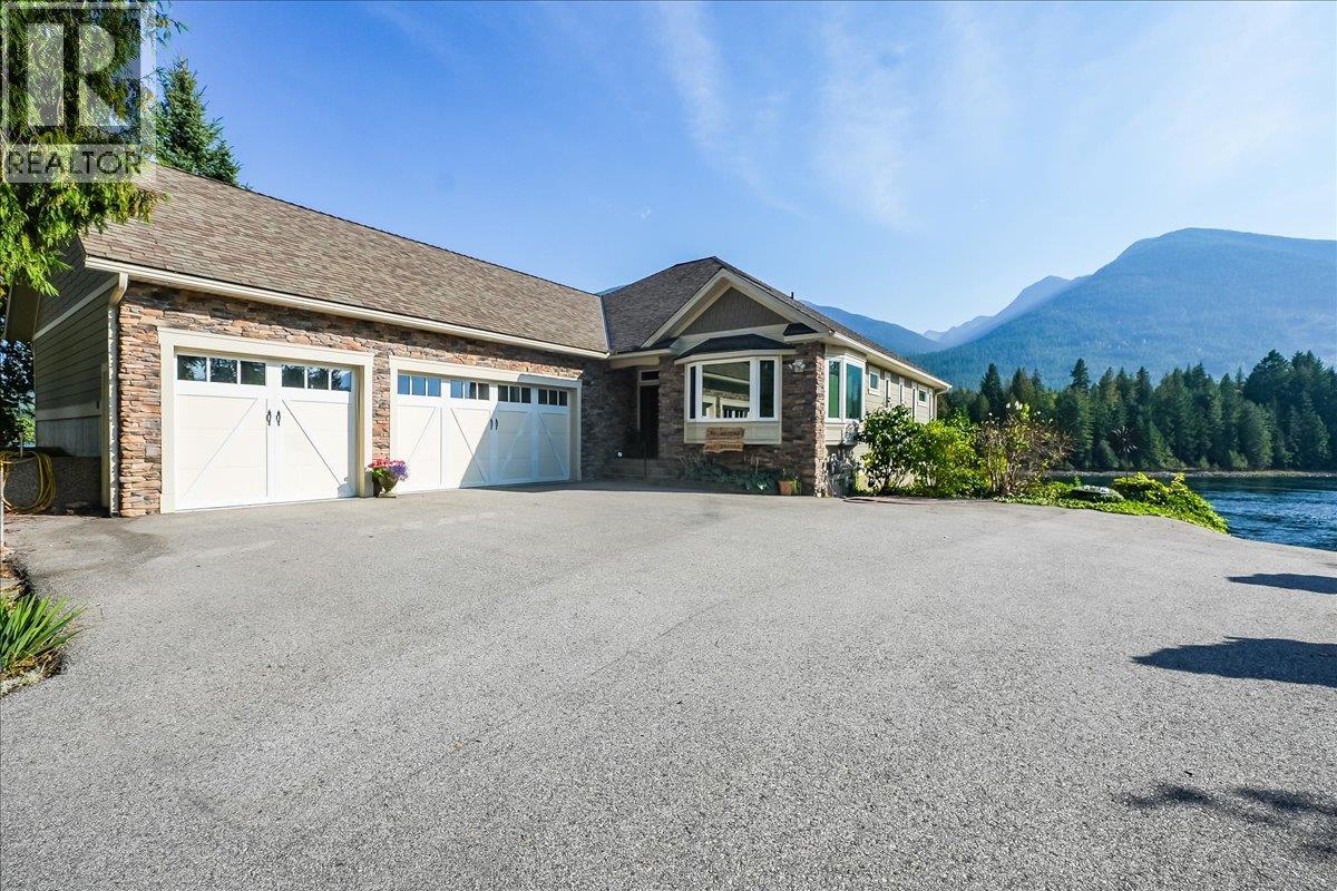 48-7126 Highway 3a Highway, Nelson, British Columbia  V1L 6S4 - Photo 13 - 10363679