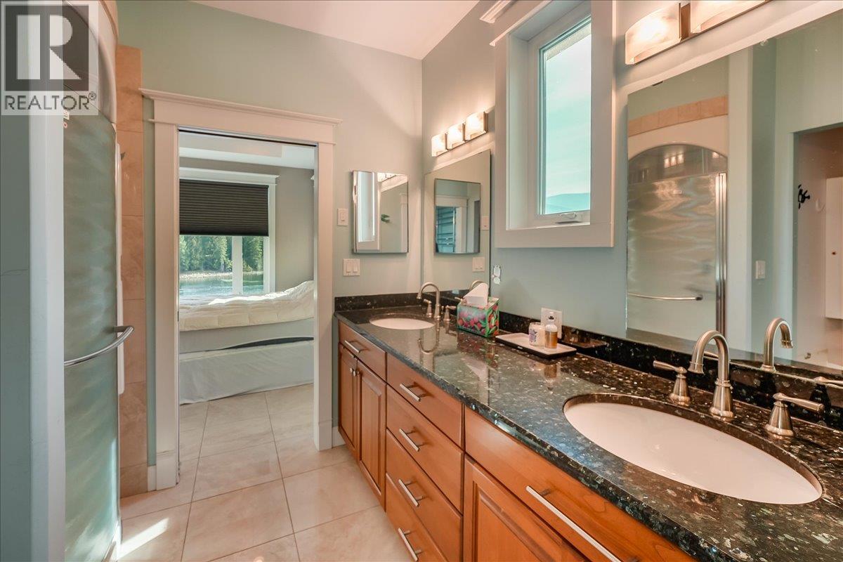 48-7126 Highway 3a Highway, Nelson, British Columbia  V1L 6S4 - Photo 39 - 10363679