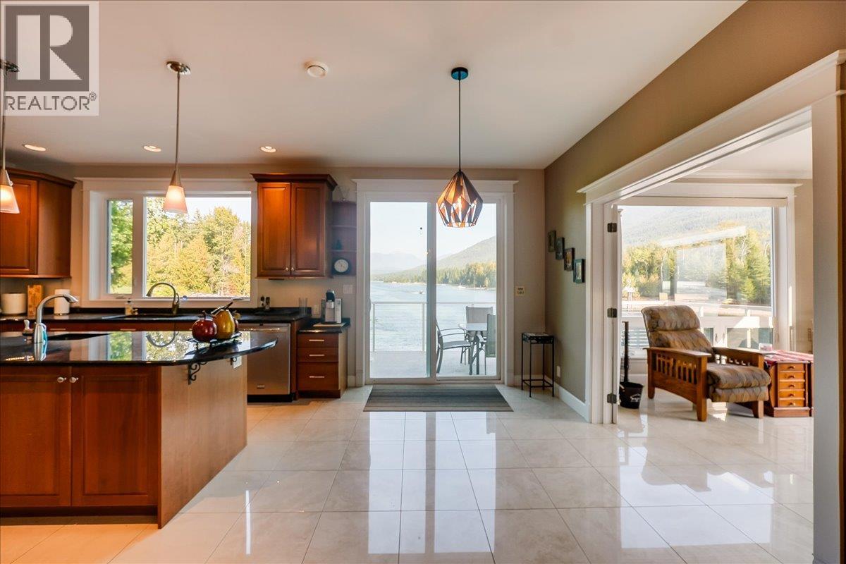 48-7126 Highway 3a Highway, Nelson, British Columbia  V1L 6S4 - Photo 26 - 10363679