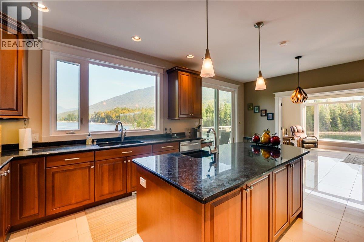 48-7126 Highway 3a Highway, Nelson, British Columbia  V1L 6S4 - Photo 27 - 10363679