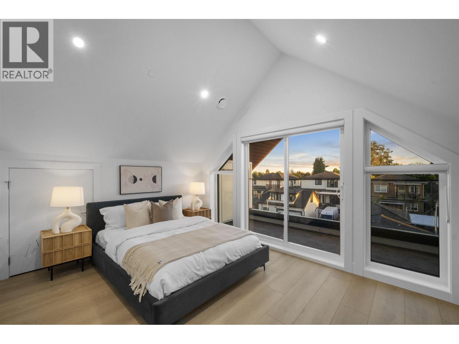 2 2386 E 45th Avenue, Vancouver, British Columbia  V5R 1K3 - Photo 12 - R3050697