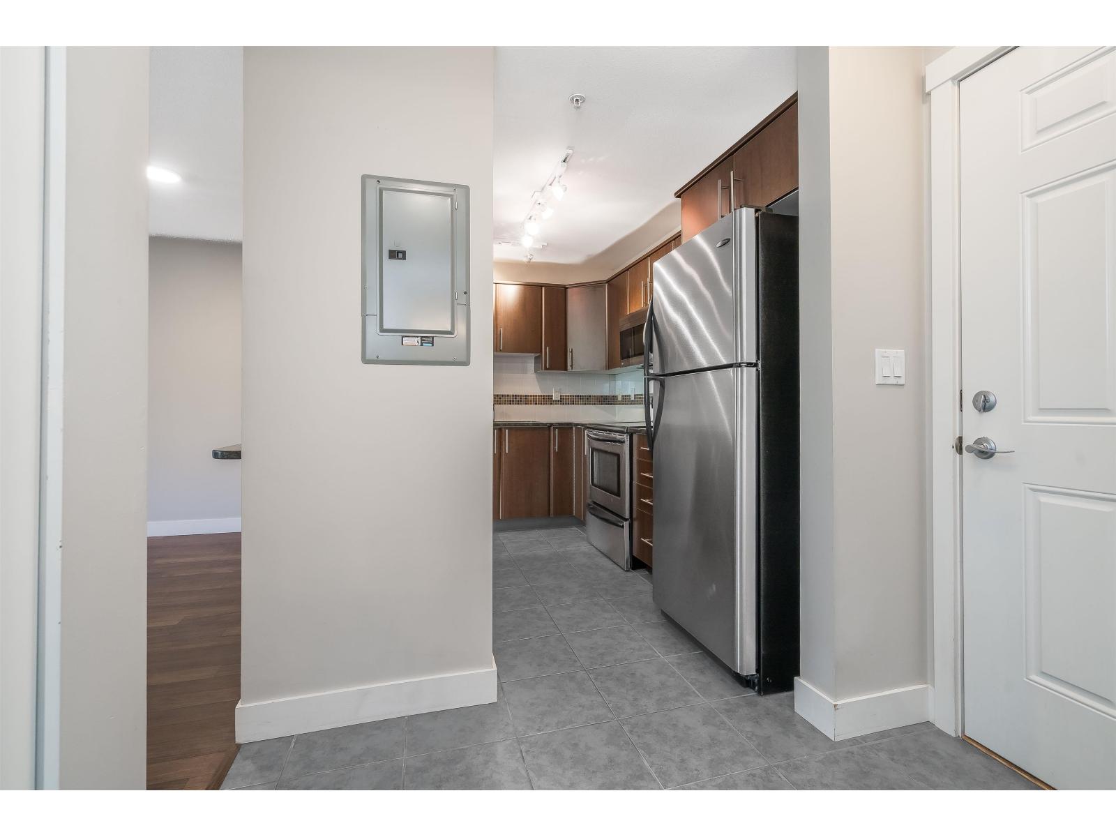 209 19320 65 Avenue, Surrey, British Columbia  V4N 0A3 - Photo 5 - R3050705