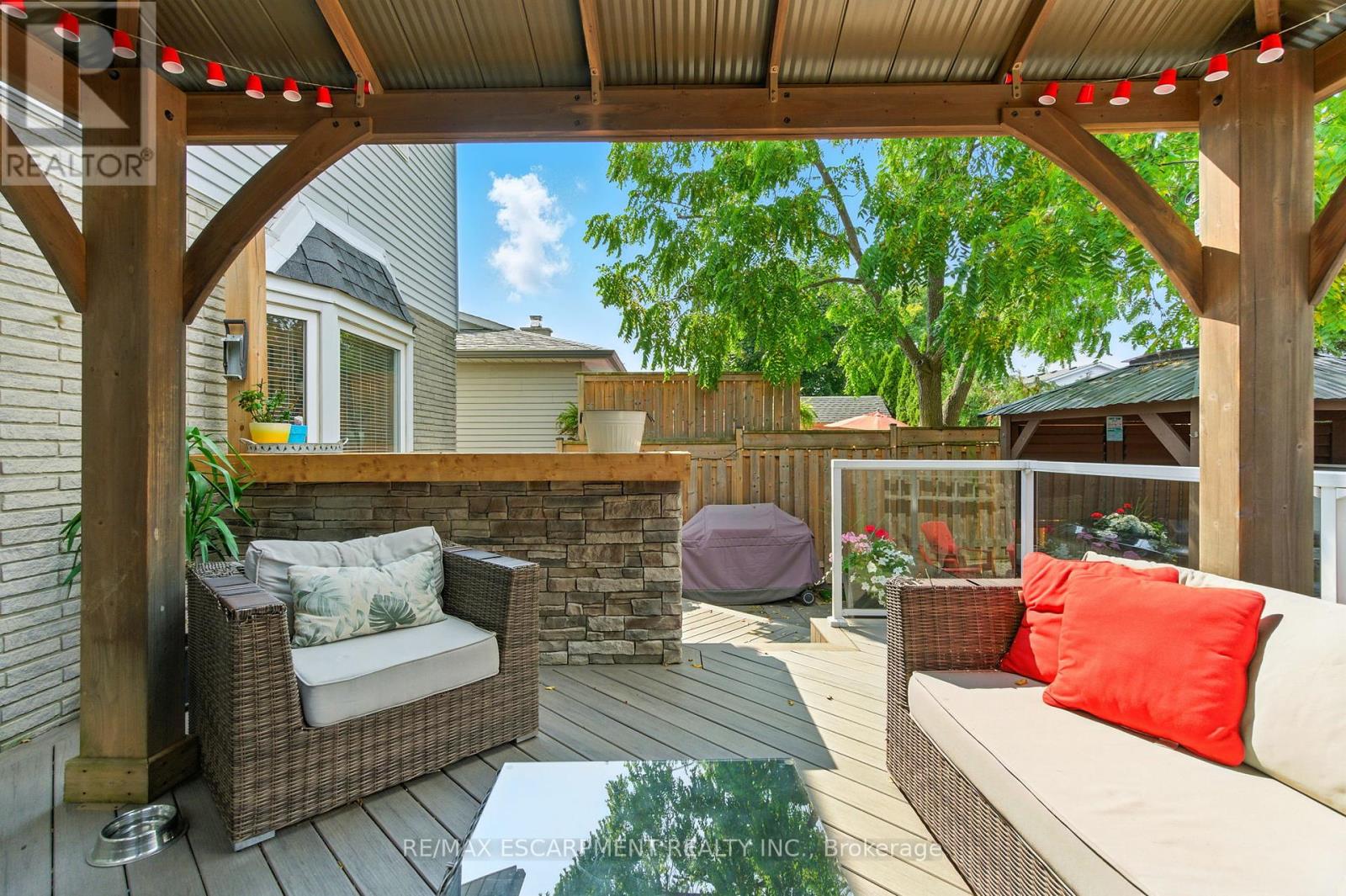 10 Millpond Place, Hamilton, Ontario  L8W 2W7 - Photo 32 - X12420093