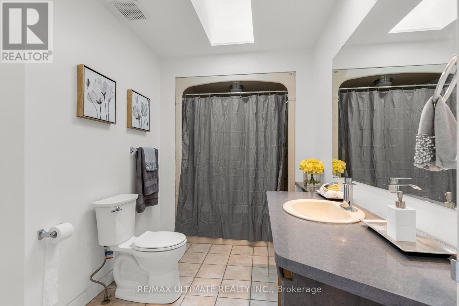 9 Karen Court, Pelham, Ontario  L0S 1E4 - Photo 27 - X12420104