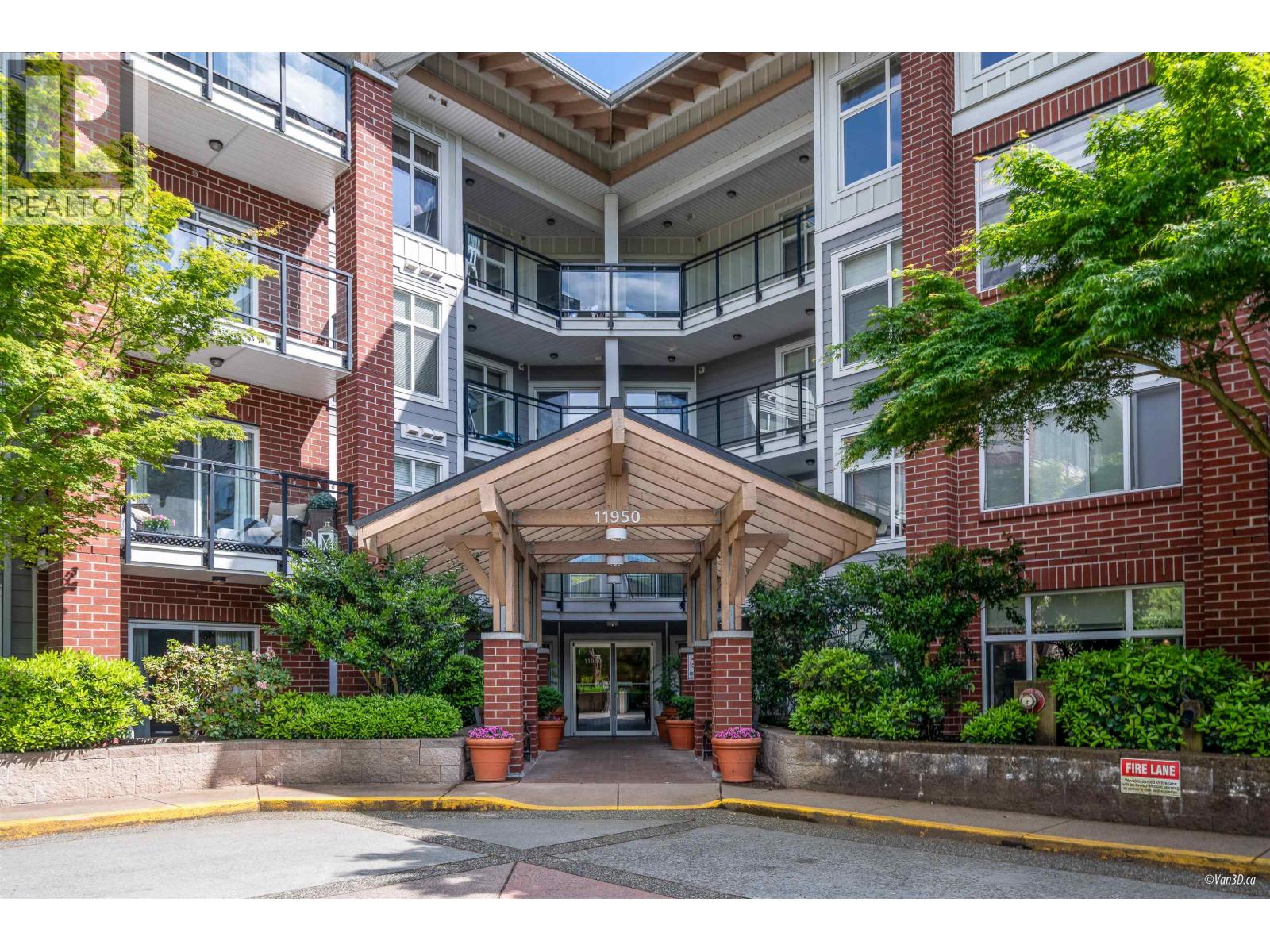 410 11950 HARRIS ROAD, Pitt Meadows, British Columbia