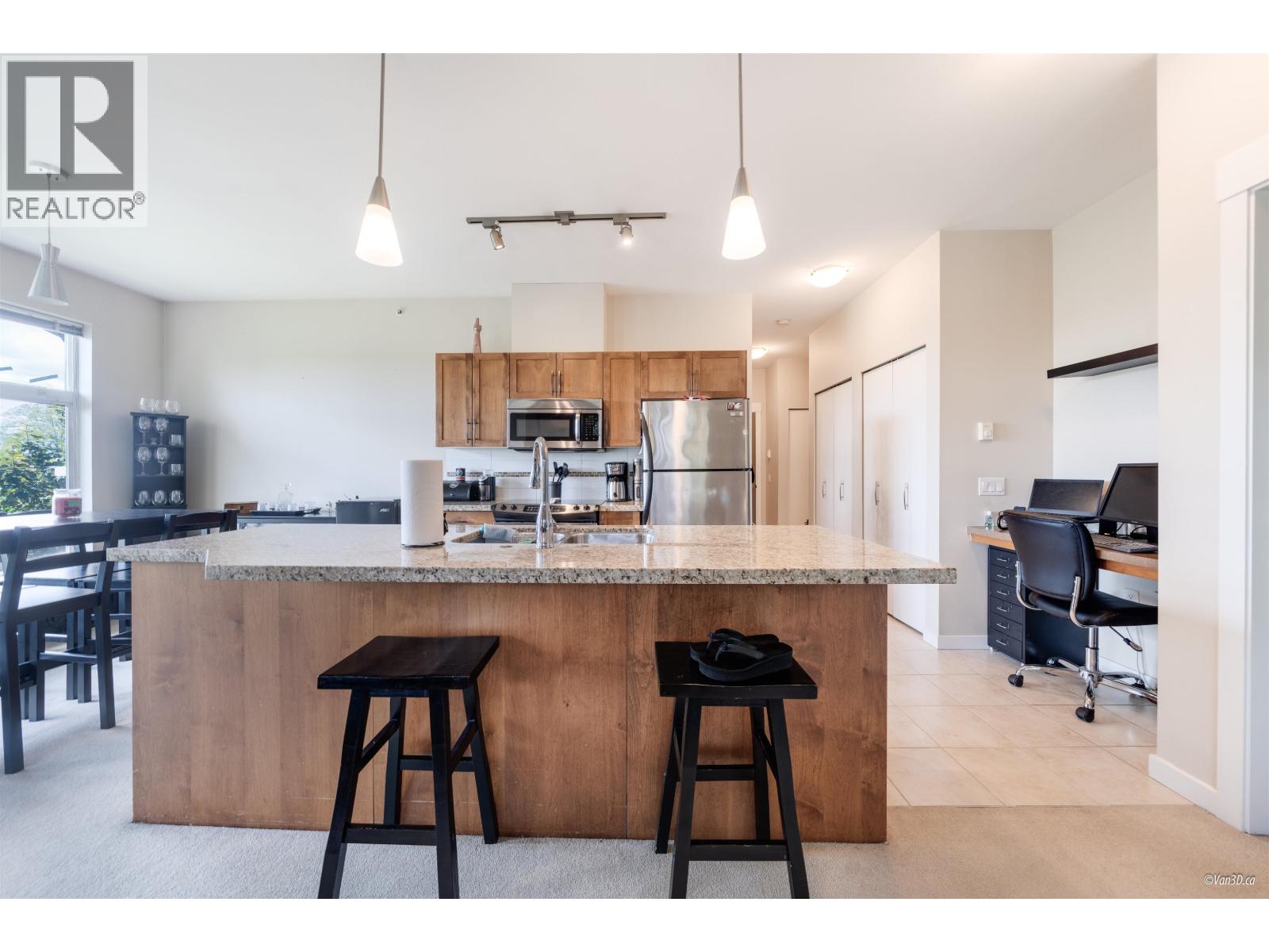 410 11950 Harris Road, Pitt Meadows, British Columbia  V3Y 0B7 - Photo 9 - R3050852