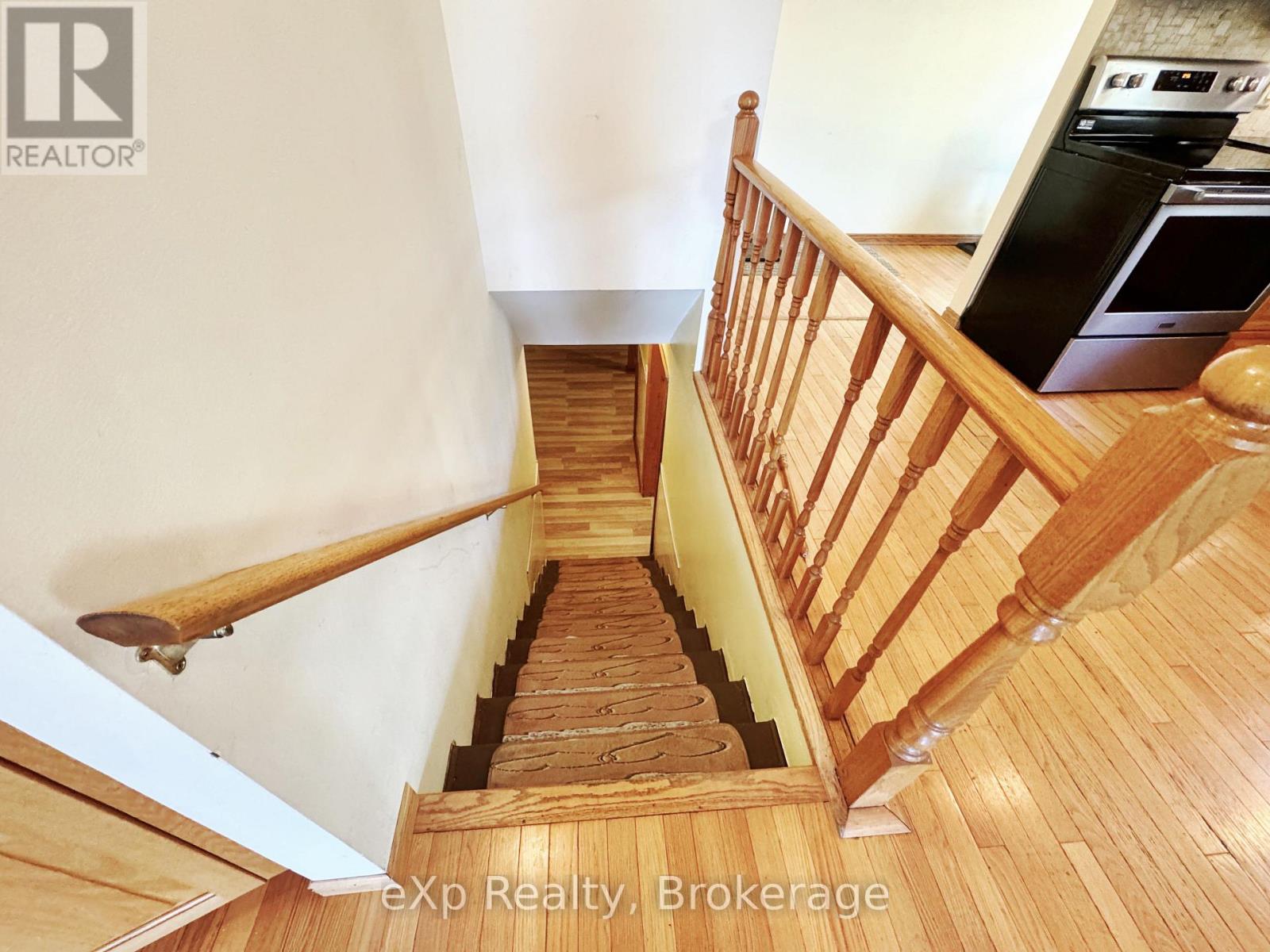 180 Beaumont Drive, Bracebridge, Ontario  P1L 1X2 - Photo 17 - X12420139