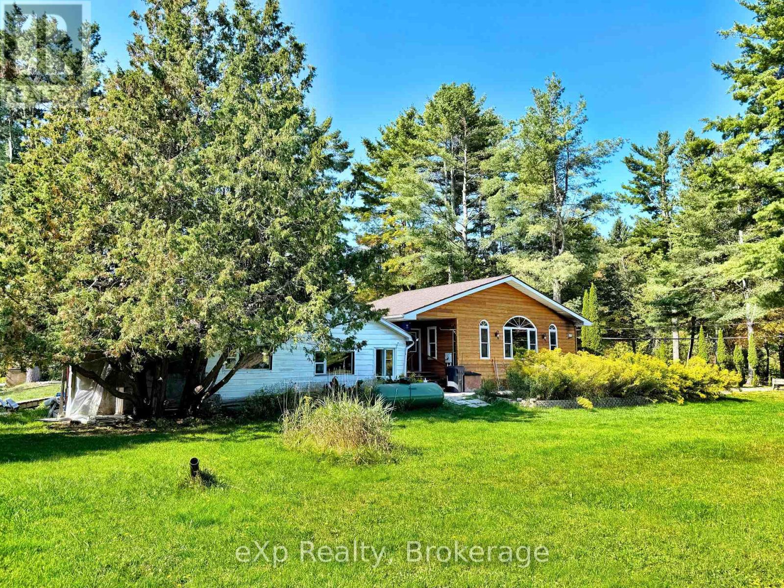 180 Beaumont Drive, Bracebridge, Ontario  P1L 1X2 - Photo 5 - X12420139