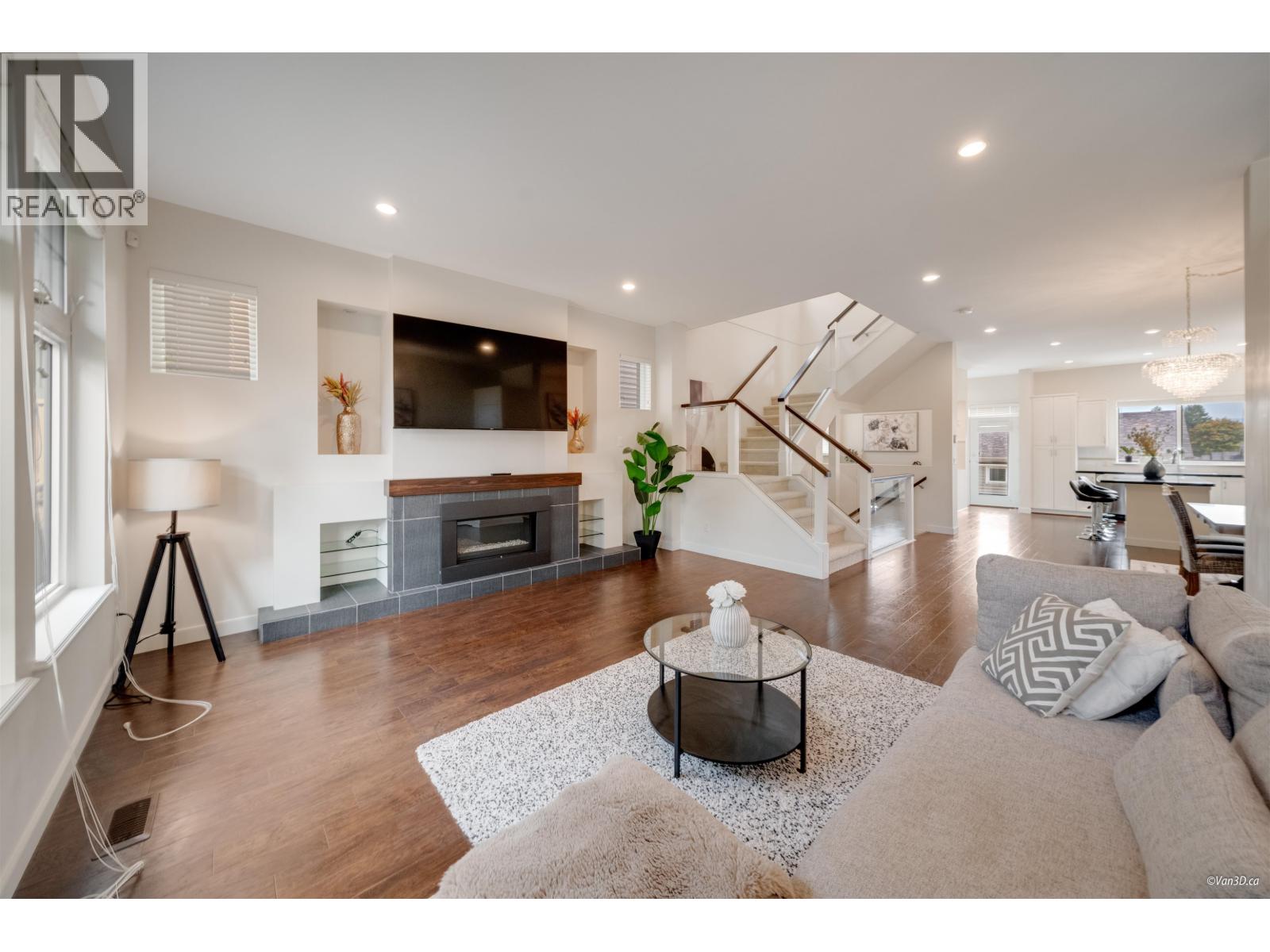 1249 Soball Street, Coquitlam, British Columbia  V3B 3H7 - Photo 1 - R3050801