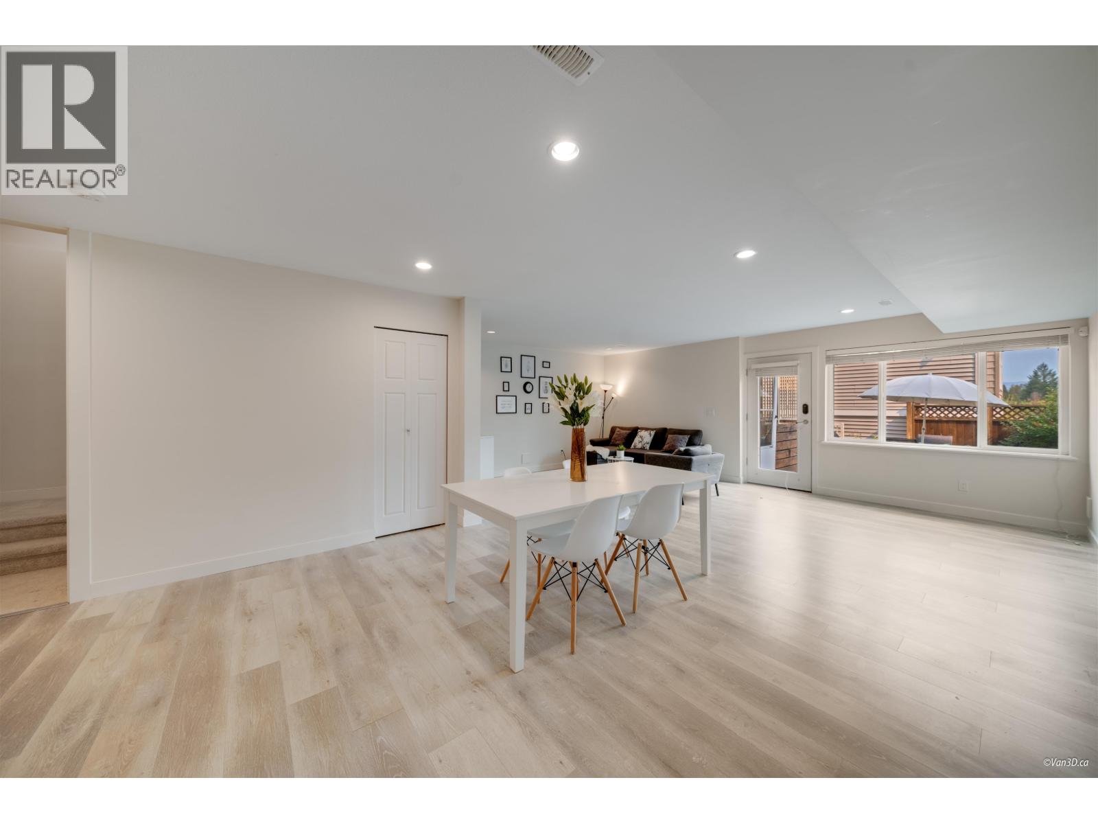 1249 Soball Street, Coquitlam, British Columbia  V3B 3H7 - Photo 16 - R3050801