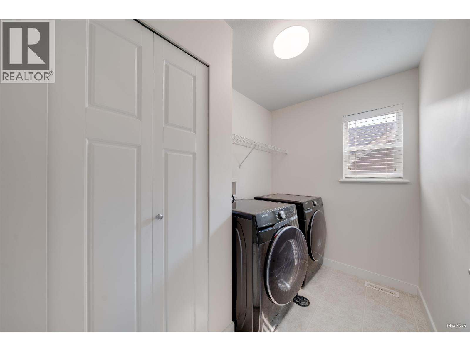 1249 Soball Street, Coquitlam, British Columbia  V3B 3H7 - Photo 36 - R3050801