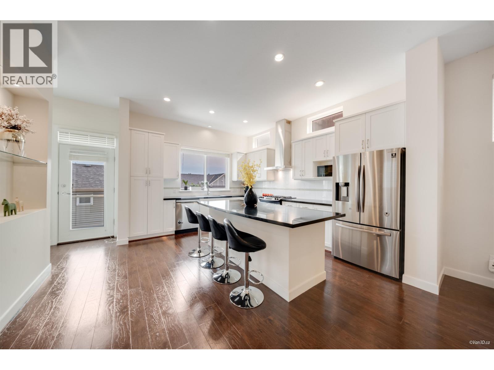 1249 Soball Street, Coquitlam, British Columbia  V3B 3H7 - Photo 5 - R3050801