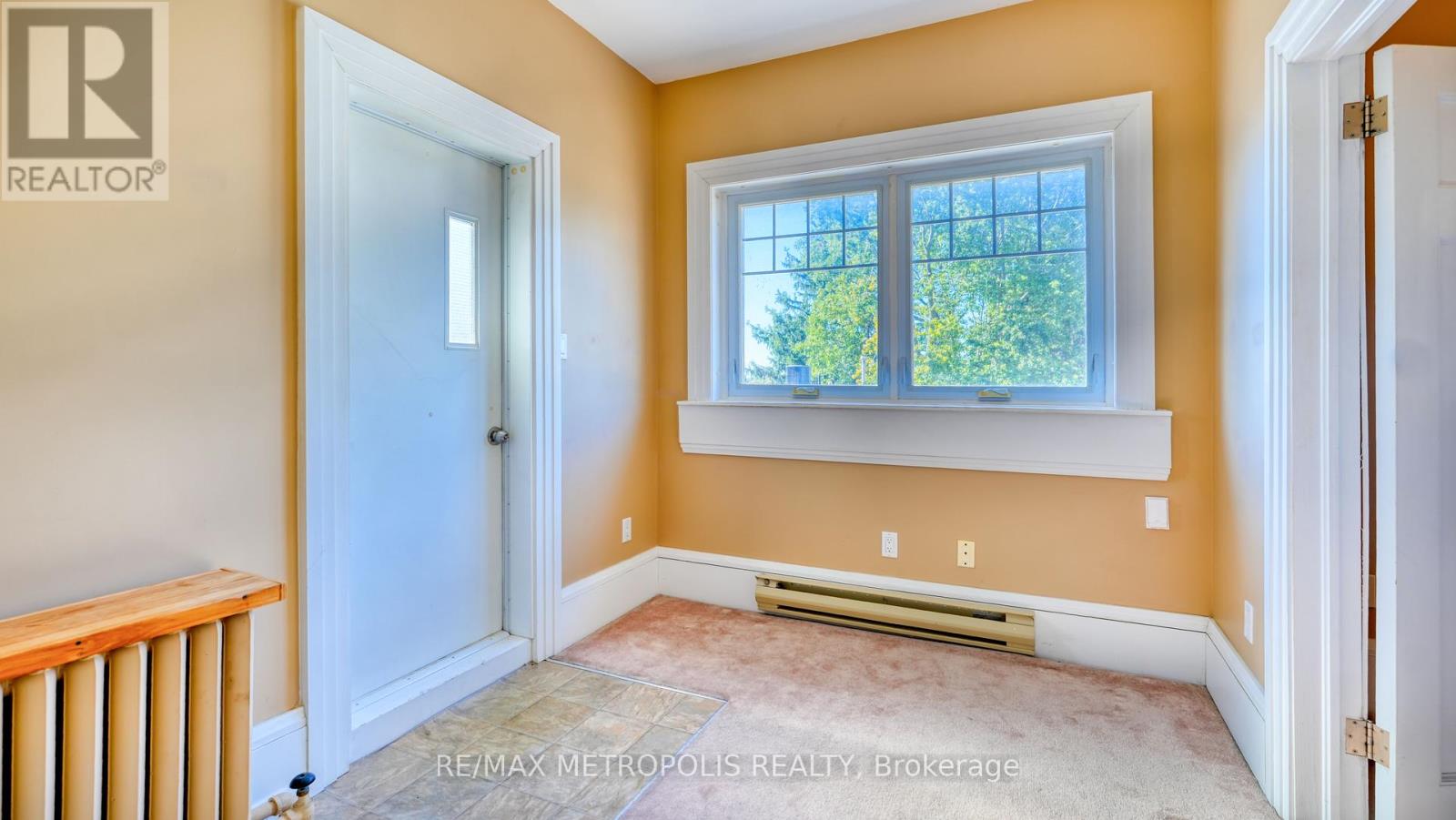 Upper #3 - 1110 Simcoe Street S, Oshawa, Ontario  L1H 4L8 - Photo 21 - E12419910