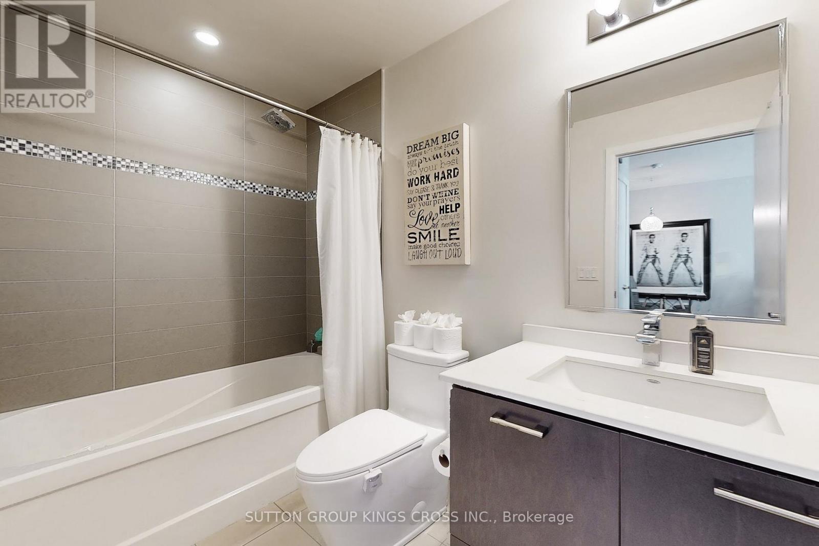 201 - 2470 Prince Michael Drive, Oakville, Ontario  L6H 0G9 - Photo 17 - W12396679