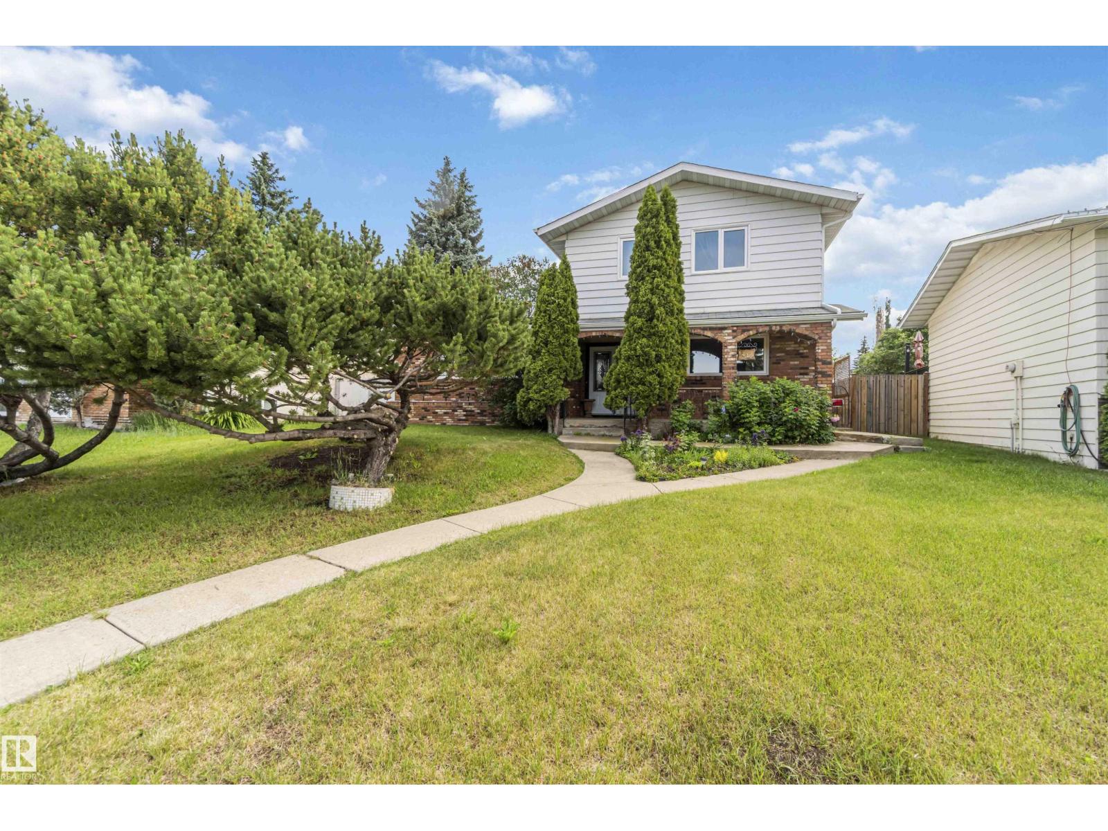 1412 KNOTTWOOD RD E NW, Edmonton, Alberta