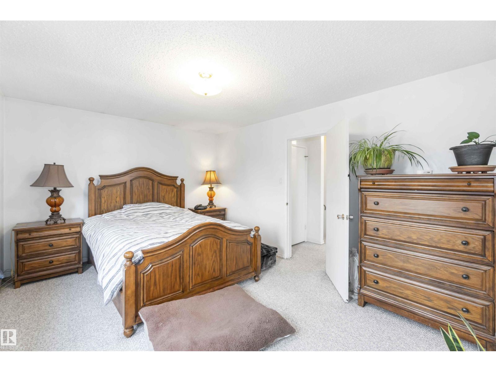 1412 Knottwood Rd E Nw, Edmonton, Alberta  T6K 2J9 - Photo 43 - E4458988