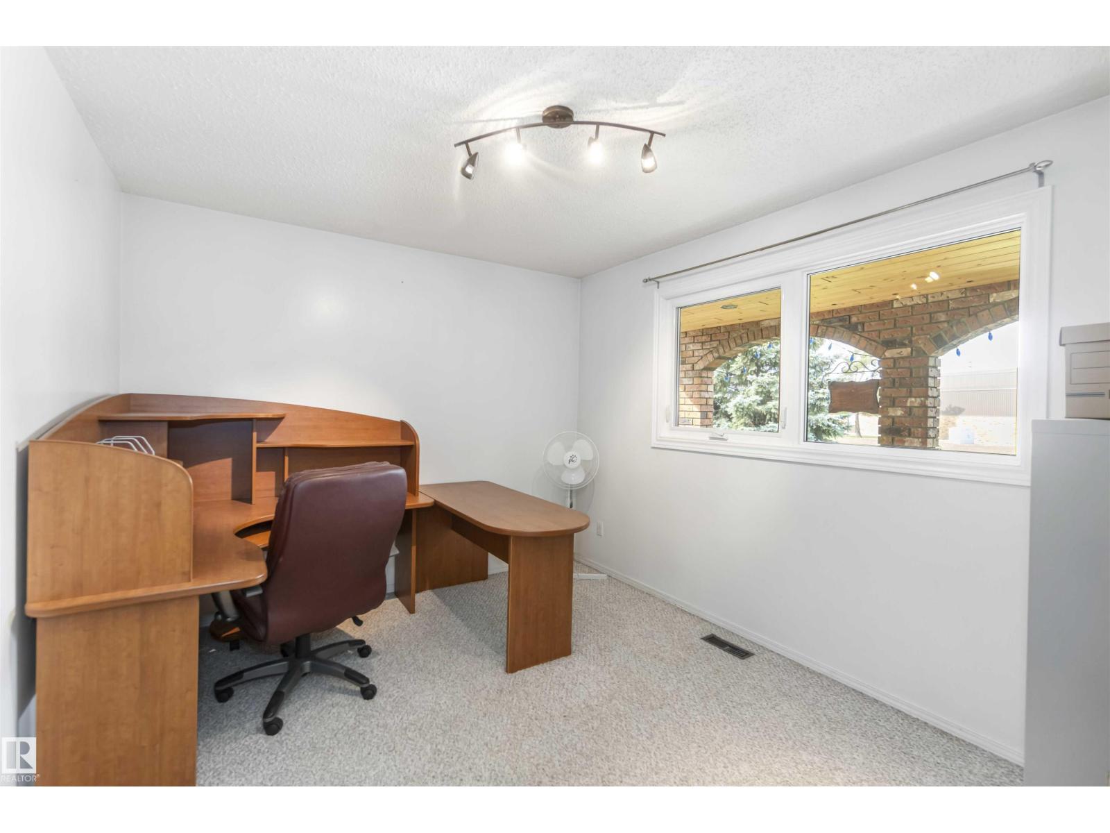 1412 Knottwood Rd E Nw, Edmonton, Alberta  T6K 2J9 - Photo 45 - E4458988