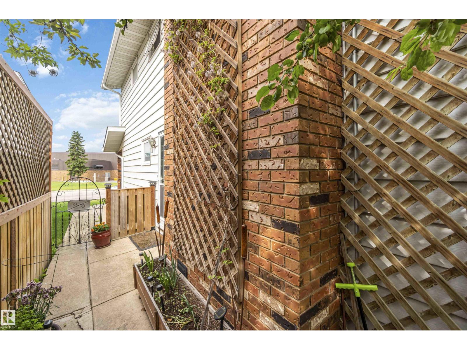 1412 Knottwood Rd E Nw, Edmonton, Alberta  T6K 2J9 - Photo 59 - E4458988