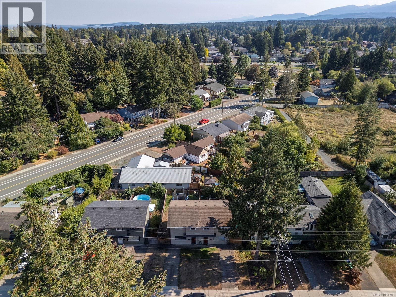 1170 14th St, Courtenay, British Columbia  V9N 1W9 - Photo 2 - 1014700