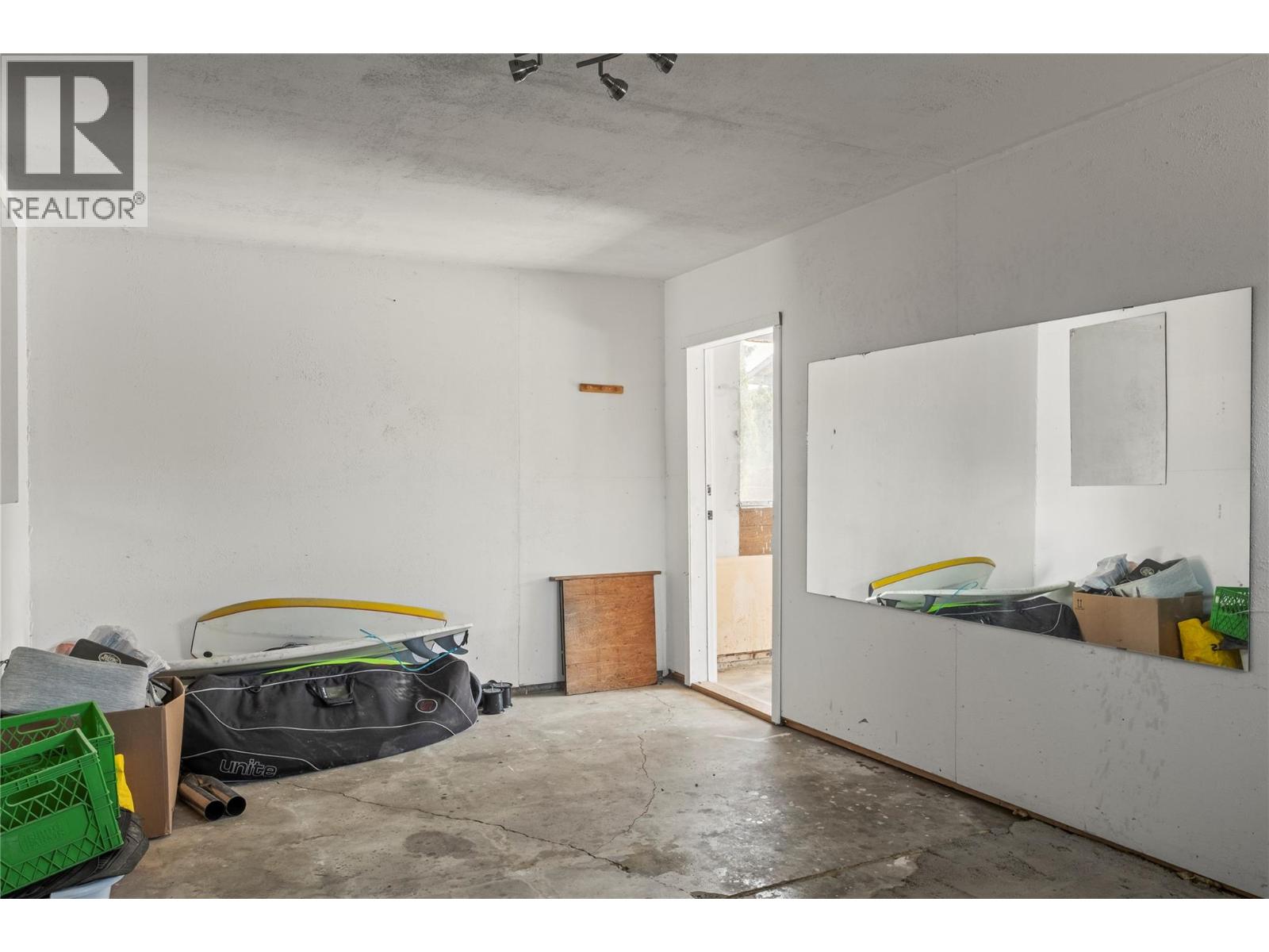 2107 24 Avenue, Vernon, British Columbia  V1T 1L1 - Photo 39 - 10363230