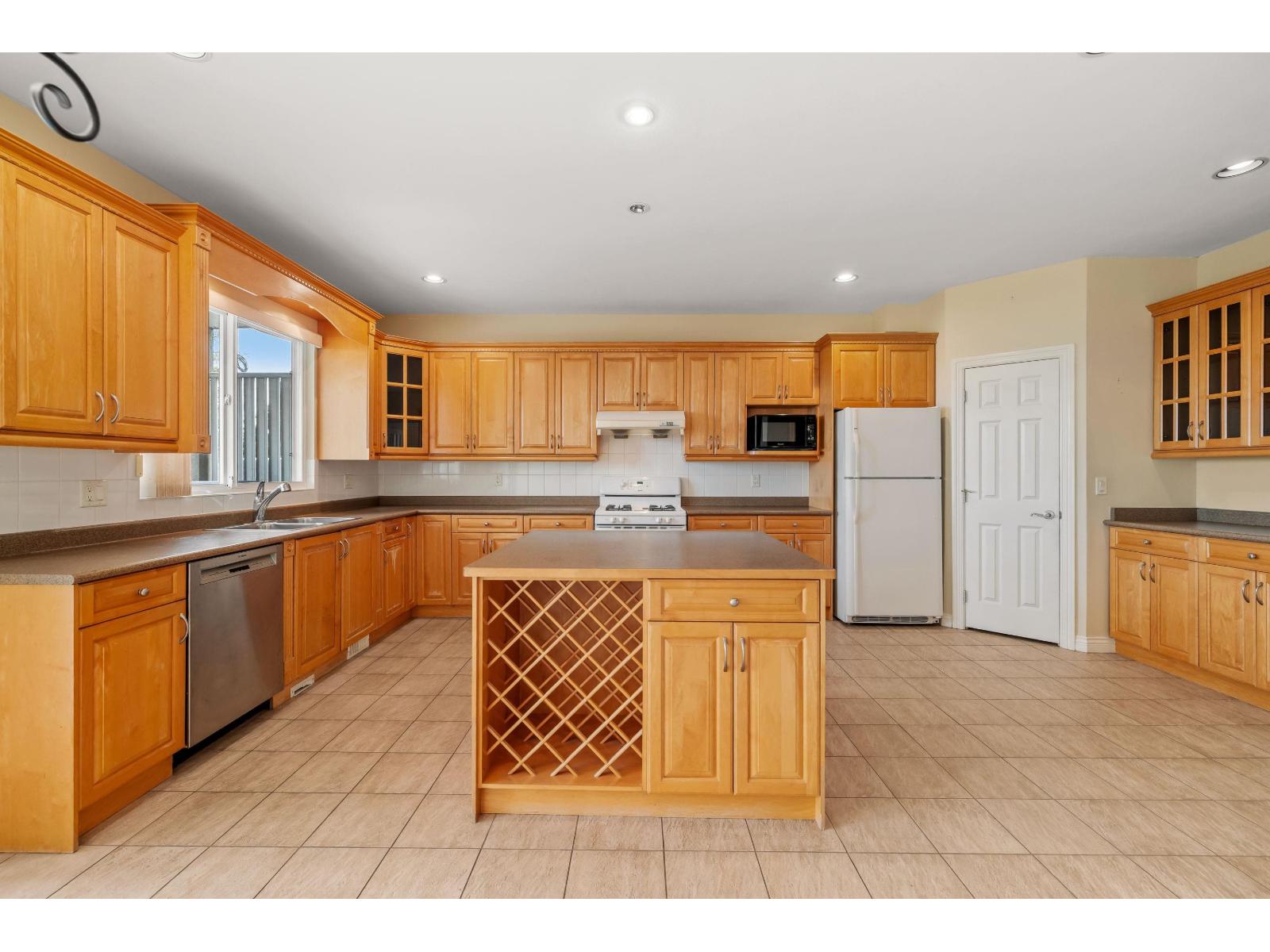 10872 166 Street, Surrey, British Columbia  V4N 5E2 - Photo 9 - R3050476