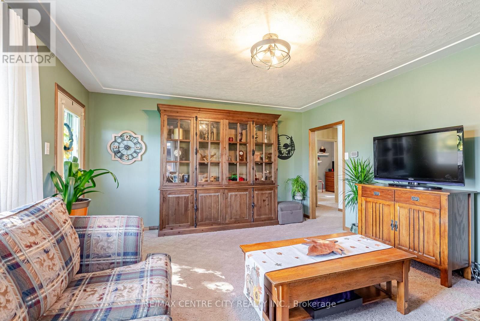 90 Caverly Road, Aylmer, Ontario  N5H 2P4 - Photo 10 - X12420145