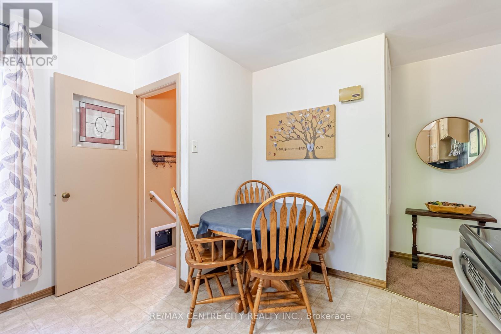 90 Caverly Road, Aylmer, Ontario  N5H 2P4 - Photo 13 - X12420145