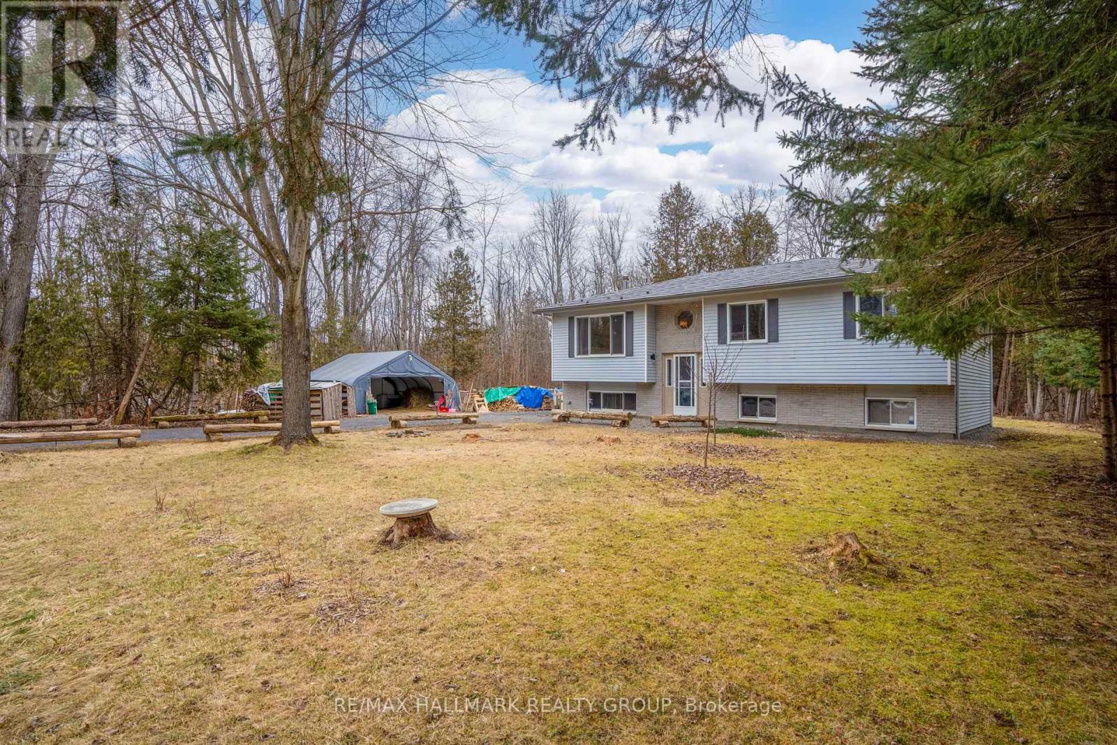 857 Rock Road, North Grenville, Ontario  K0G 1T0 - Photo 5 - X12420152