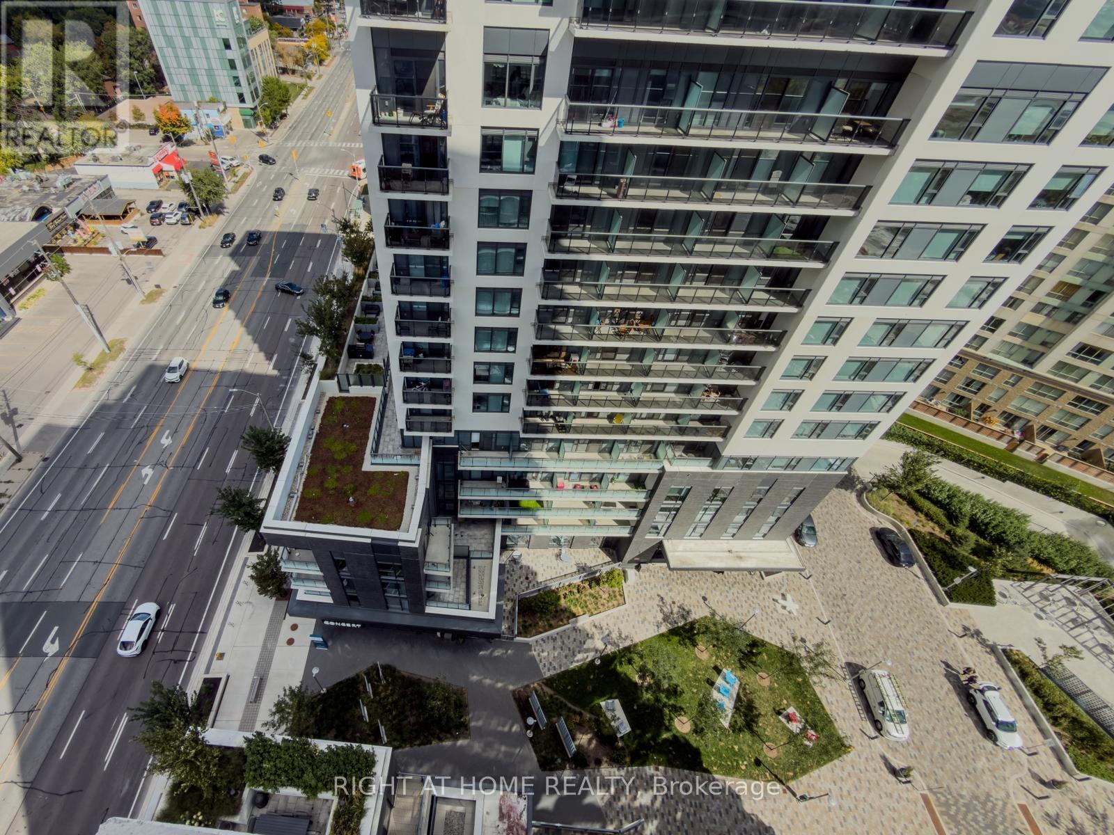 1404 - 30 Samuel Wood Way, Toronto, Ontario  M9B 0C9 - Photo 30 - W12420116