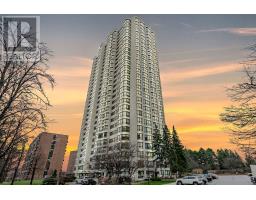 403 - 8 LISA STREET, Brampton, Ontario