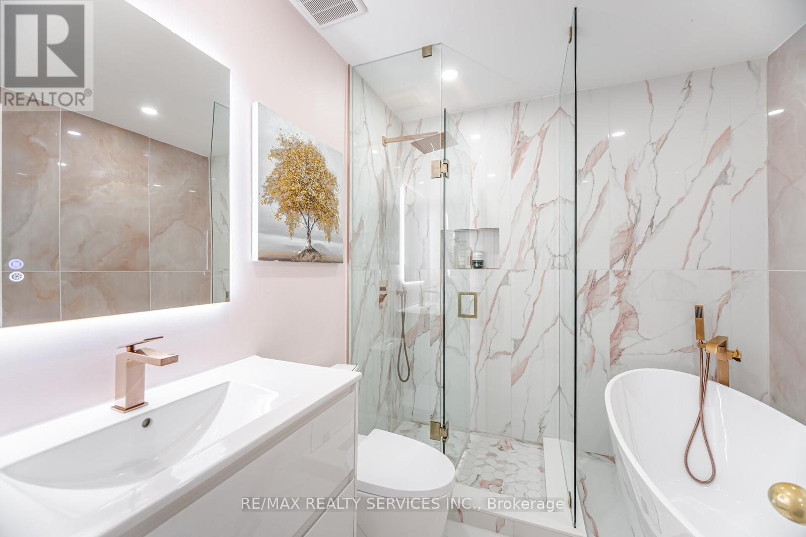 5935 Churchill Meadows Boulevard, Mississauga, Ontario  L5M 6Y4 - Photo 23 - W12420132