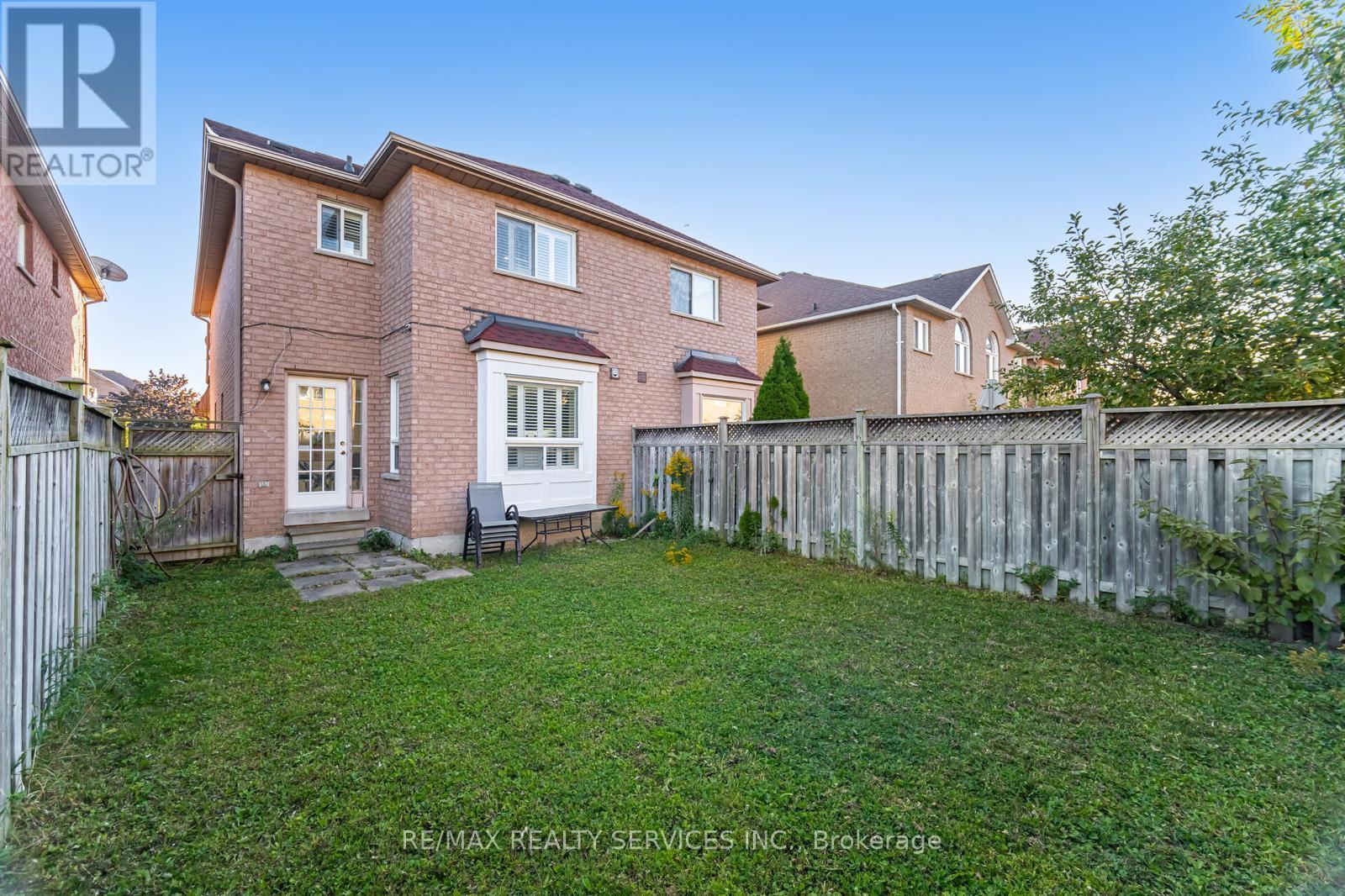 5935 Churchill Meadows Boulevard, Mississauga, Ontario  L5M 6Y4 - Photo 27 - W12420132
