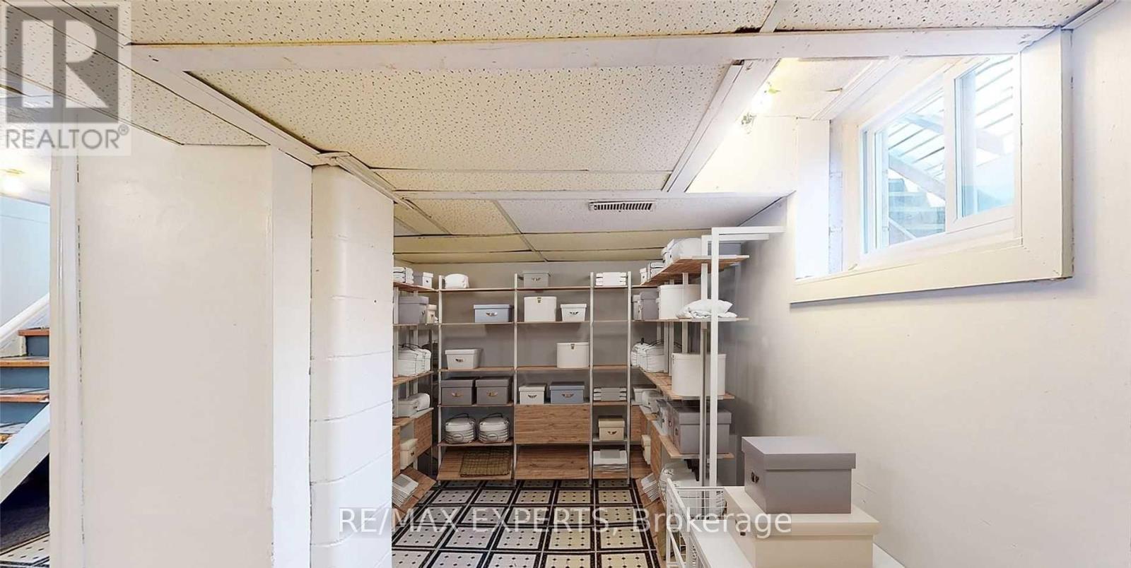 153 Ward Avenue, Hamilton, Ontario  L8S 2G1 - Photo 11 - X12420119
